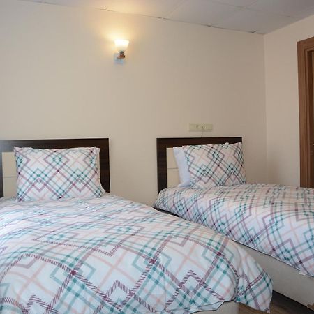 Sts Hotel Luleburgaz Rum bild